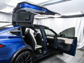 2022 Tesla Model X Plaid Tri Motor All-Wheel Drive