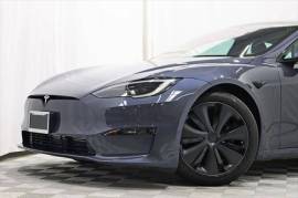 2022 Tesla Model S Base