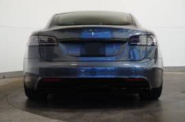 2022 Tesla Model S Base