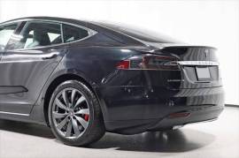 2015 Tesla Model S P90D