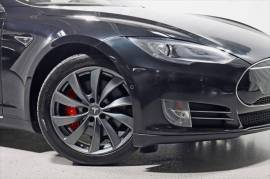 2015 Tesla Model S P90D