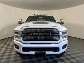 2023 RAM 2500 Laramie Crew Cab 4x4 6'4' Box