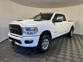 2023 RAM 2500 Laramie Crew Cab 4x4 6'4' Box