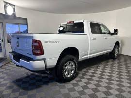 2023 RAM 2500 Laramie Crew Cab 4x4 6'4' Box