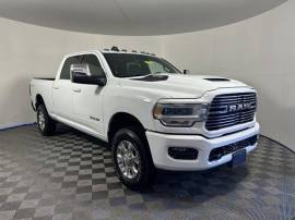 2023 RAM 2500 Laramie Crew Cab 4x4 6'4' Box