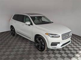 2024 Volvo XC90 B6 Ultimate Bright Theme 7-Seater