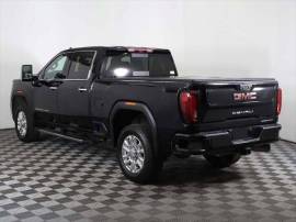 2023 GMC Sierra 2500 Denali