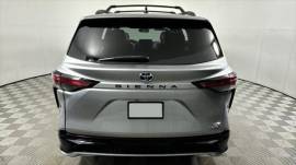 2021 Toyota Sienna XSE 7 Passenger