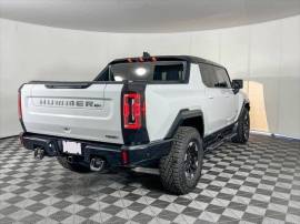 2022 GMC HUMMER EV Base